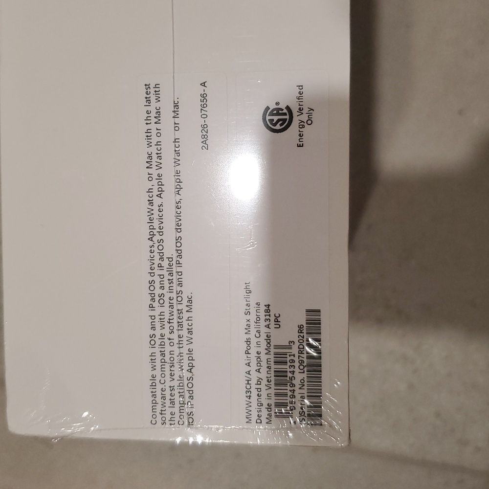 AirPods Max - Starlight USB-C - Picture 4 of 7